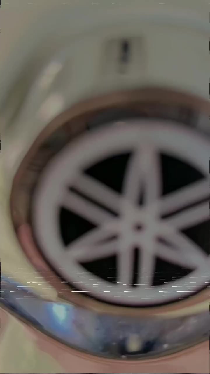 للبيع
ماكس منغولي ب650 وبيه مجال حك جيه 
***********
