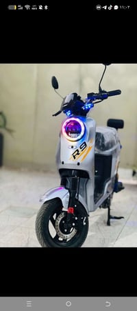 دراجه شحن ار 9 موديل 2026 مقفوله كفاله عامه لاستسفار الرقم 07847664166...