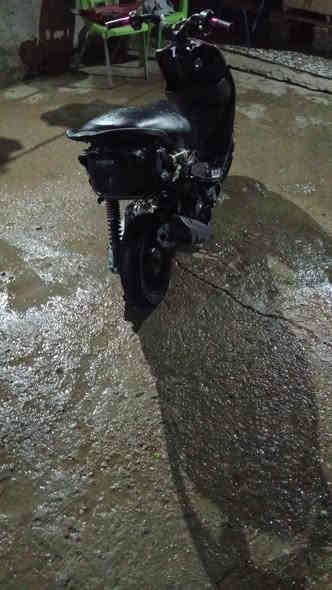 بوشه 55 صالنصه ودبلات ومري ويدات بانزين وبريك وعقل رياضي واقيه كاربون فايبر  شلعه تموت بيها مكاني مدينه صدر سعرها 300وبيها حك الجيه ***********واتساب
