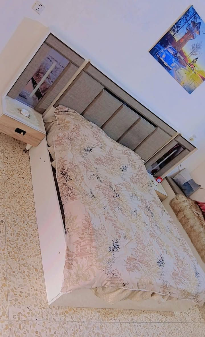 السعر 650 استعمال فقط ثلاث اشهر الغرفه كلش نظيفه عشر قطع باقي تفاصيل خاص


**إذا كنت صاحب هذا الإعلان وتريد حذفه لأي سبب، رجاءا أرسل رسالة إلى الدعم الفني**