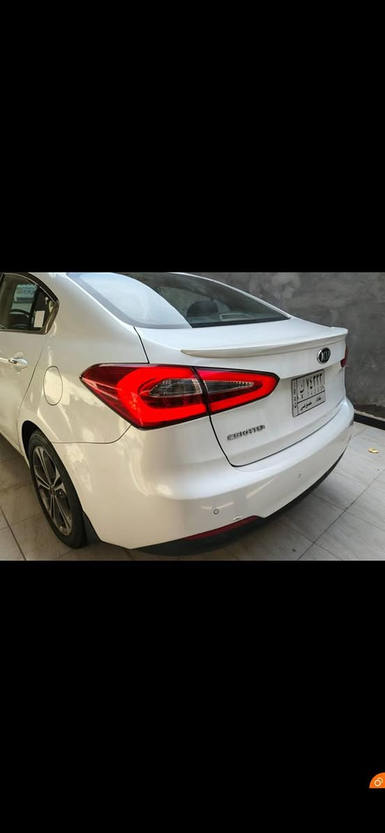 على عشاق سيراتو الجديد موديل 14 مكفوله من الضربه والتبديل والفتح سياره جديده ماشيه 100 فول مواصفات بصمه تشغيل وبصمه ابواب رقم بغداد سياره جديده بمعنى الكلمه محرك وكير شرط مامفتوحات تبريد تدفيه استخدام نازك السعر 130 ***********
