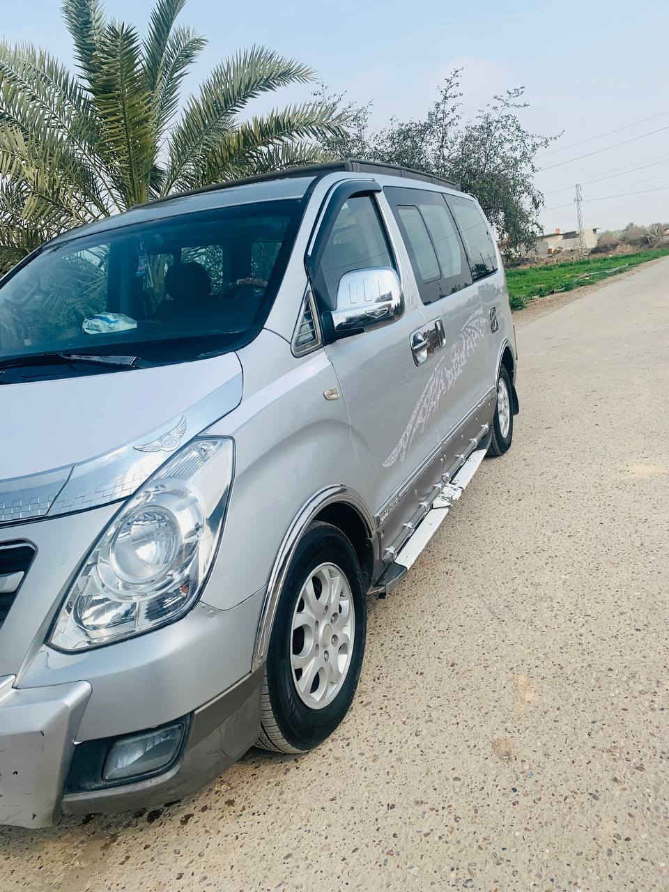 لبيع ستاركس 2010 أصل مسكر مكينه سبعه جديده قبل شهرين شاده كير جديد رقم بغداد بسمي سياره جديد تخم تاير جديد سياره جديده مال جناي مكفوله كفاله عامه من عده بل جاملغ الخلفي بي بل هلال مكفوله من الخياس ولجراد السعر 162 وبيه مجال لشراي ***********
