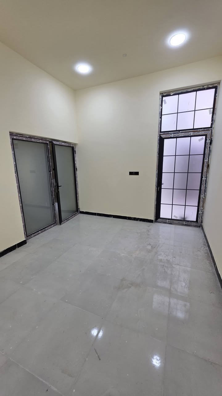 #اسعد_اسعد_الله_اوقاتكم_بكل_خير⁉️👋
دار سكن للبيع 

#مساحه::110متر 

#العنوان::البصرة أبو الخصيب منطقة أبو جوزي مقابيل كبت أبو جوزي وطب 

#جنس_العقار::طابو مالك صرف زراعي باسم عراقي 
سند 25 وكالة ونصخ من الطابو ومكاتبة من المالك مباشره 
#يحتوي البيت على غرفتين٢ منام كبار 
وديوانية 
ومطبخ وصالة 
وصحيات داخلي وخارجي 

شارع 8م
بناء بلوك 

جميع الخدمات متوفرة ماء كهرباء مدارس نت كلشي قريب على 
#السعر((70مليوان وبي مجال ))
#اللاستفسار::إلا تصال على الهاتف ☎️ 📞 
☎️((***********))☎️
