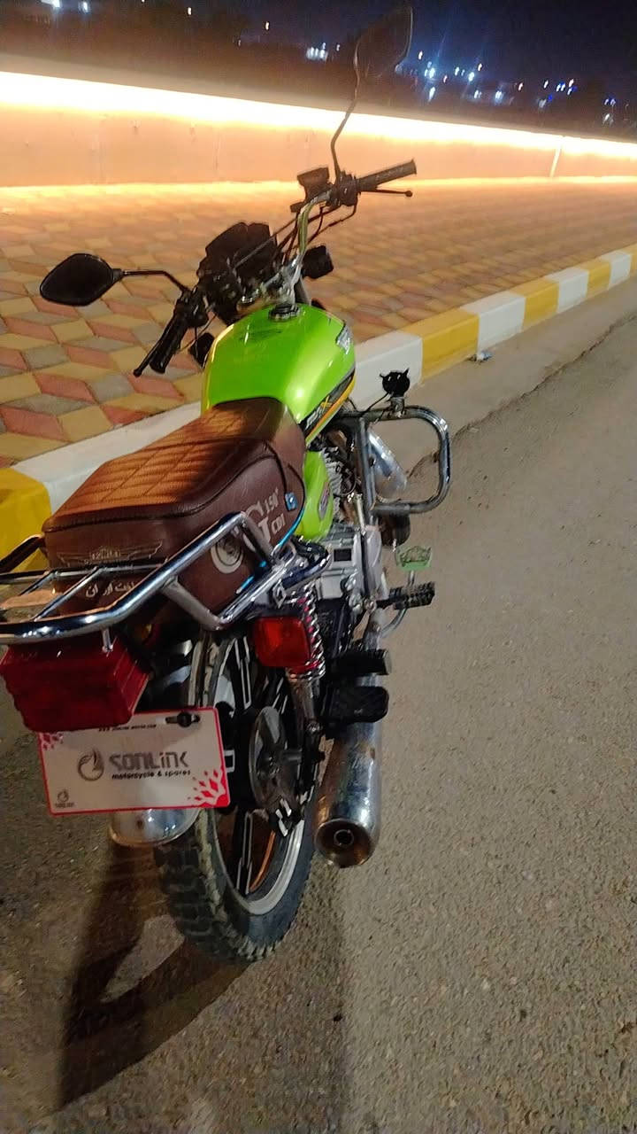 السلام عليكم ورحمة الله
اخوان دراجه سولنك للبيع🍏

موديلها 2023 باب أول🥇

سويچات 2 وبصمه 

بس هذا القناع مو وياها😅

رايدها ب 650 وبيها مجال

محتاج فلوسها ضروري 

#ادمن🫶🏼


**إذا كنت صاحب هذا الإعلان وتريد حذفه لأي سبب، رجاءا أرسل رسالة إلى الدعم الفني**