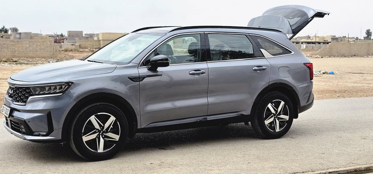 سلام عليكم .. للبيع للبيع
سورنتو موديل 2021 وارد أمريكي حادث بنيد وجاملغ  وبابين جهة السايق والباقي مكفول كفاله عامه فول مواصفات 1/ 1 
أعلى فئيه 
رقم أربيل صور الحادث مرفق بل منشور 
السعر المطلوب ( 200 ) وبيها مجال بسيط 
للاستفسار الاتصال على الرقم(***********) 
الخاص مفتوح مكان السياره بغداد المعامل
