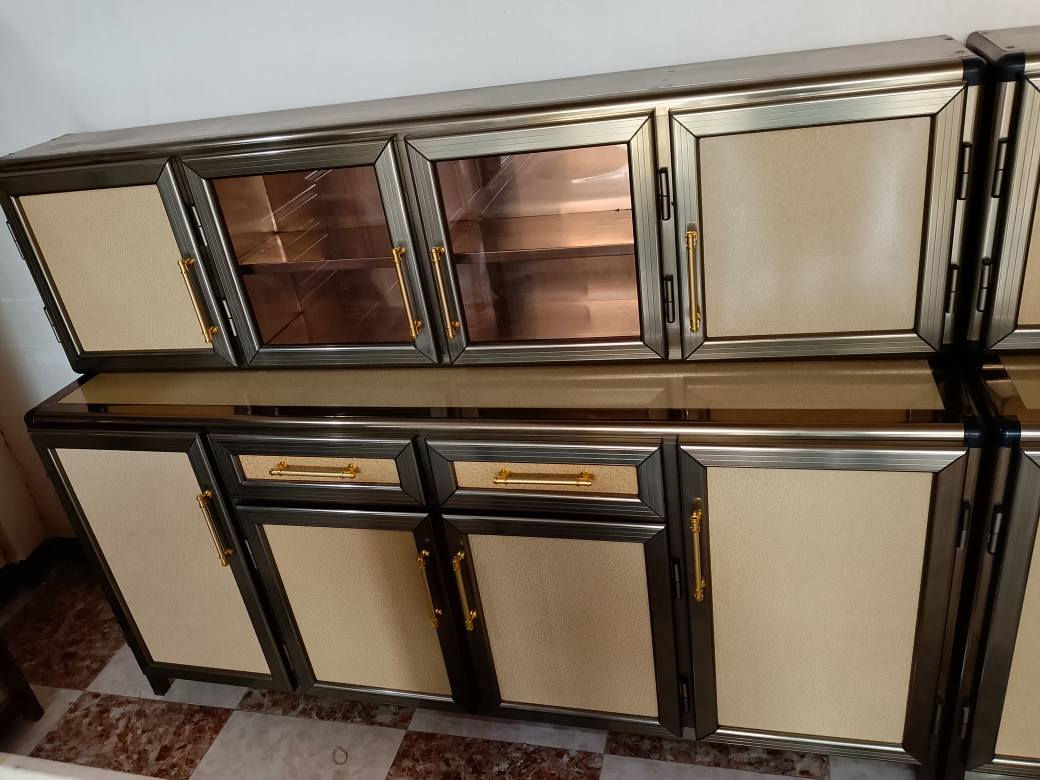 معرض يونس لتجاره الأثاث المستخدم والجديد 

كاونتر أربع قطع اربع أمتار مستخدم 

للاستفسار الاتصال على الرقم التالي 

*********** تكريت, صلاح الدين
