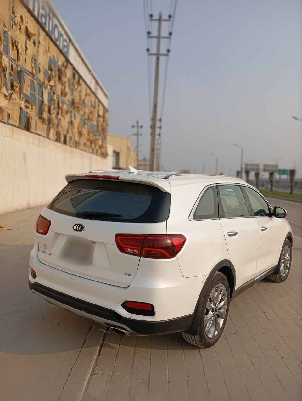 السلام عليكم
سورنتوا 2019خليجي رقم أربيل    
سيارة فول عدا البنراما بصمة تشغيل وابواب 
 شاشه كبيره بلاديه محرك سته سلندر 7 راكب حساس امامي خلفي    اشاره ترحيب كشن كهربائي كامره دواره تبريد 3 قطع كروس تثبيت سرعه مري شفط    
اشاير ترحيب فتح (المري عند الاقتراب) فول تحكم استرن اربع انظمه قياده  كشافات ضباب علامه سورنتو مضيئه بالدواسه 
السعر 210 
مكاني البصرة للاستفسار الاتصال *********** Singapore
