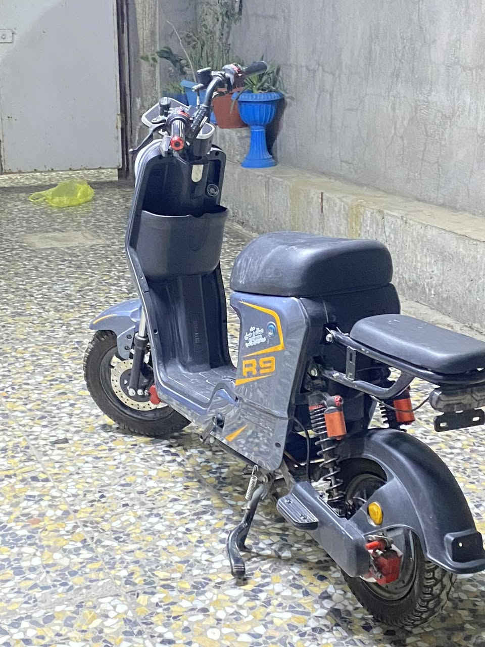 سلام عليكم دراجه شحن ٥ بطاريات نضاله 100:100 سعر 400
*********** مكاني بغداد جسر ديالى القديم متواجد على فيس
