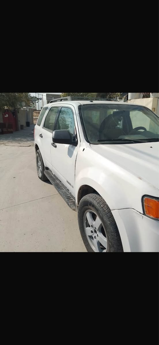 فورت سكيب 2008للبيع مكينه كايمه يرادلها تجفيت رقم بغداد تحويل كير اوتماتيك تخم تاير جديد شاشه ايباد شاديلها جديد باتري جديد تنته سلايت سياره يردلها ترتيب متروكه صارلها شهرين سعر 60 او بيها مجال حك الجيه مكان سليمانيه *********** السليمانية, العراق
