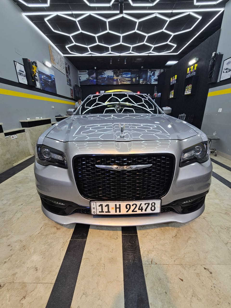 السلام عليكم اوباما١٨sماشيه ٧٤قابله للزياده السياره جديده مابيه كل نقص بدون ايرباك فقط بنيد صبغ
***********
