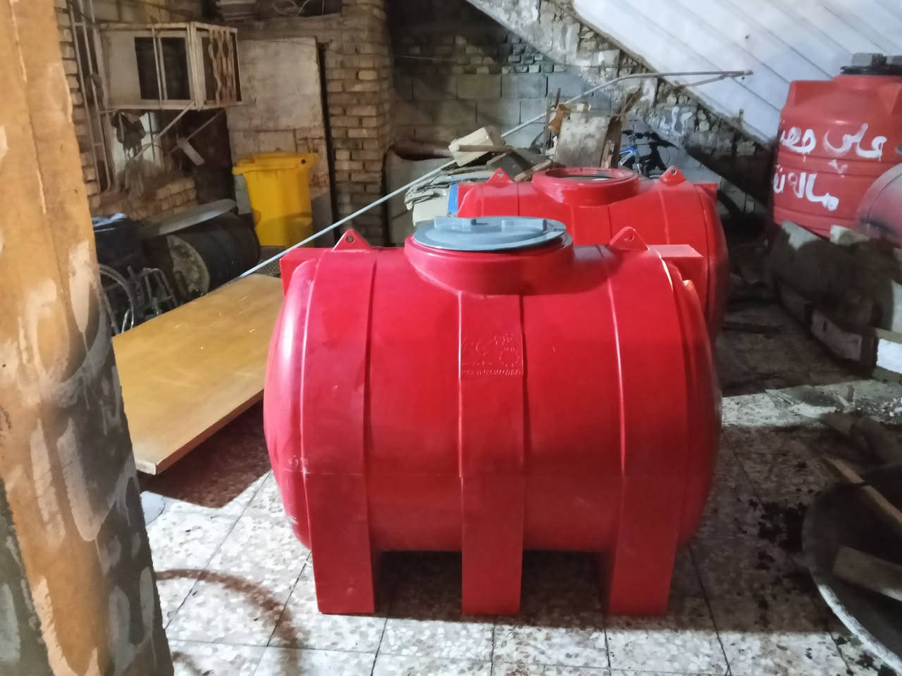 السلام عليكم ورحمه الله وبركاته
بيع مستعجل
تانكي 1000 ملم (طن) سعر 100الف ناقصه قبق نظيف مابي شي
تانكي 1000ملم (طن)سعر 100الف نظيف مابي اي شي 

كنتور خانتين كامل مابي اي نوقصات نظيف سعر 110الف 

وكلهن بيهم مجال أن شاء الله 
الاستفسار الاتصال عل هذا رقم 
***********
