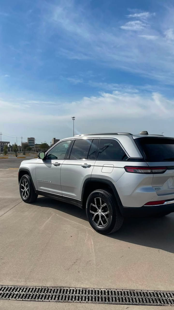 🚗 للبيع:انظف جيب بلعراق كله 2024 Limited
📍 مكان السيارة: اربيل 

📞 للتواصل:***********

💰السعر مرقم كمل 326 ورقة – قابل للتفاوض

📊 المسافة المقطوعة:719  ميل  بعدها صفر 

🛠️ المحرك: 6 سلندر – 3600cc

⚠️ أضرار السيارة:

• وارد أمريكي

 – البنيد مبدل فقط 

الايربك كله بلادي رجع شرط 

• باقي اجزاء السيارة مكفولة 

• الشواصي واللغود سليمة

• صور الحادث مرفقة مع الصور

📌 تفاصيل إضافية:

• رقم السيارة: رقم اربيل

• بااسمك وكالة عامة باسم المالك

• لون السيارة: ‏رصاصي سلفر

💰 السعر:مرقم كمل 326 ورقة – قابل للتفاوض

💰 السعر:  مرقم كمل 326ورقة – قابل للتفاوض

💰 السعر:مرقم كمل326 ورقة – قابل للتفاوض

📞 للتواصل:***********
