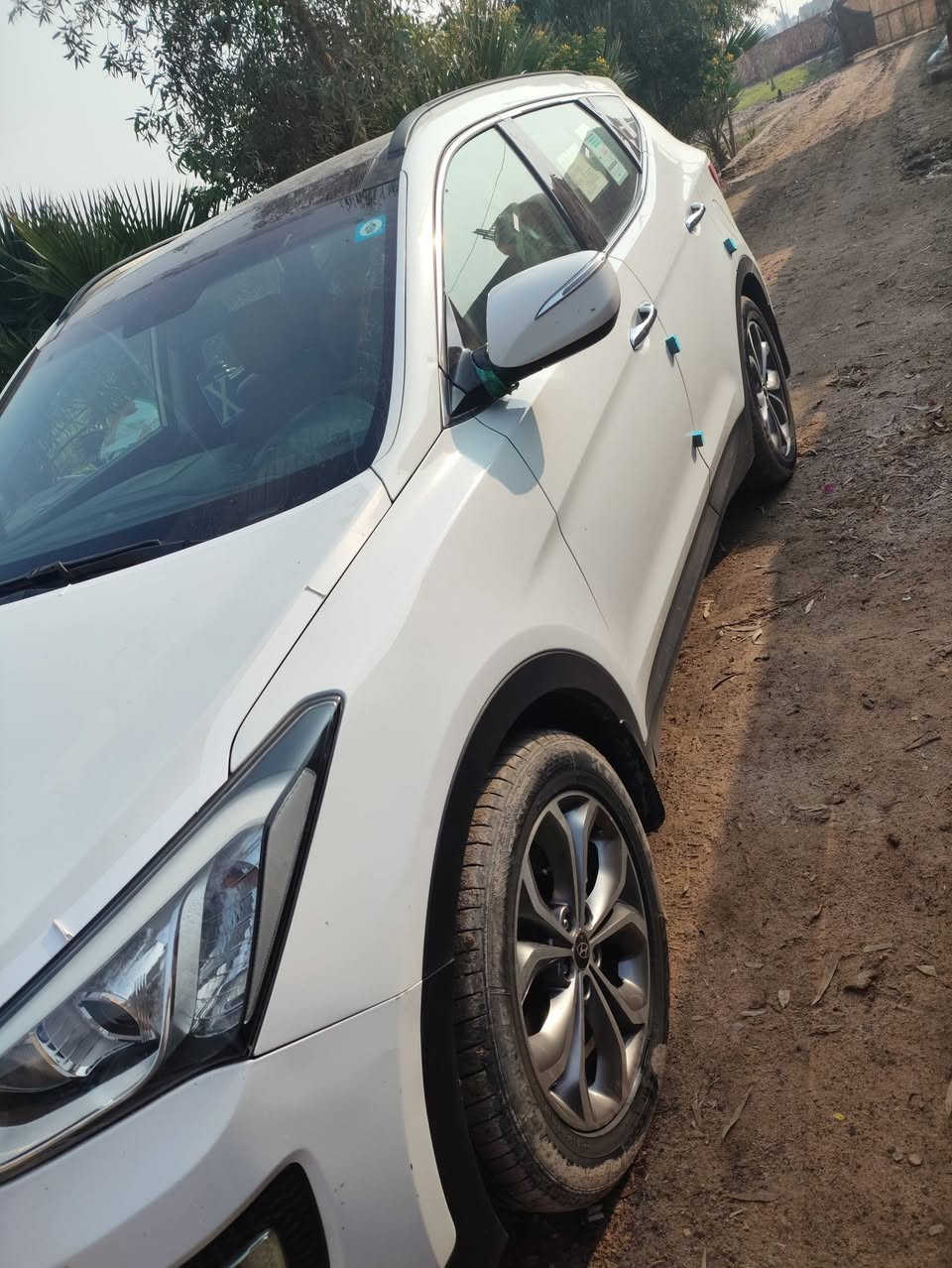 السلام عليكم 
للبيع سنتافيا موديل 2013 خليجي الشركة الدوليه رقم بغداد الجديد تحويل ثاني يوم سنويه وهزه جديده بيها رشة صبغ بكصت البنيد فقط الباقي مكفول من صبغ وتبديل ولضربه مكينة 6 سلندر 3300 مامفتوحه 7 راكب  ثلاث قطع تبريد 5 ويل كب تبريد تخم تاير توني شاده  فول مواصفات 1/1 بانوراما 3 كطات شاشه كامره كشنات جلد بصمه تشغيل + ابواب داخل لونين بيها هواي مواصفات ماذكرهن سياره حلوه احلى من الصور حتى ماغاسلها واضح بصوره التراب نواقص بسيطه بيها مثل دبلات ودرايم الايمن  مكان السياره ناصريه الرفاعي  سعر 170 وبيها مجال لشراي ***********
