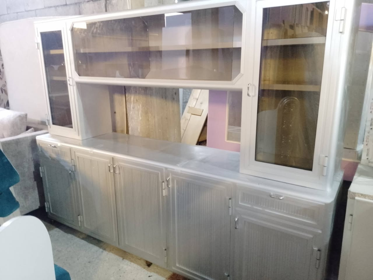 معرض(( هيثم العاني)) سليمانيه كاني كرده شارع السيادين مجاور مدرسة رفيق حلمي ***********/***********
