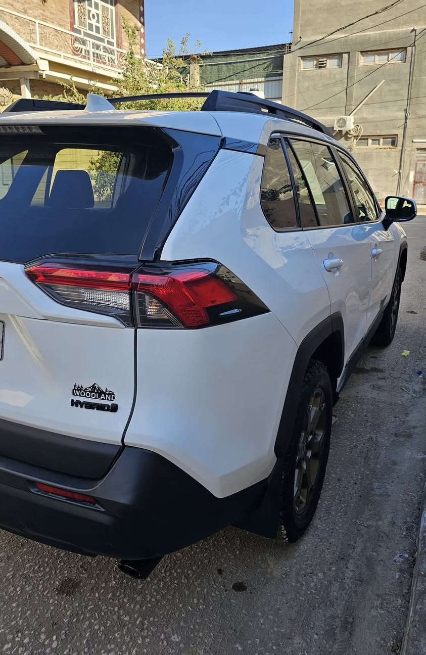 السلام عليكم و رمضان كريم
راف فور 23
حادثها بسيط وصور الحادث مرفقه بالمنشور
بدون دواخل
رقم بغداد بأسمي 
ماشيه ٢٨ الف ميل
السياره جديده وجاهزه ومناقصها شي
مكاني بابل _الحلة
السعر 270 وبيها مجال

+964 780 136 1585

0781 993 6902
