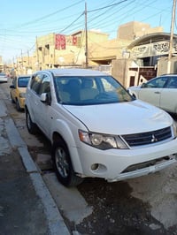 سياره مسي بوشي 2008 رقم بغداد تحويل مباشر سياره هستوها طالعه من التعمي...