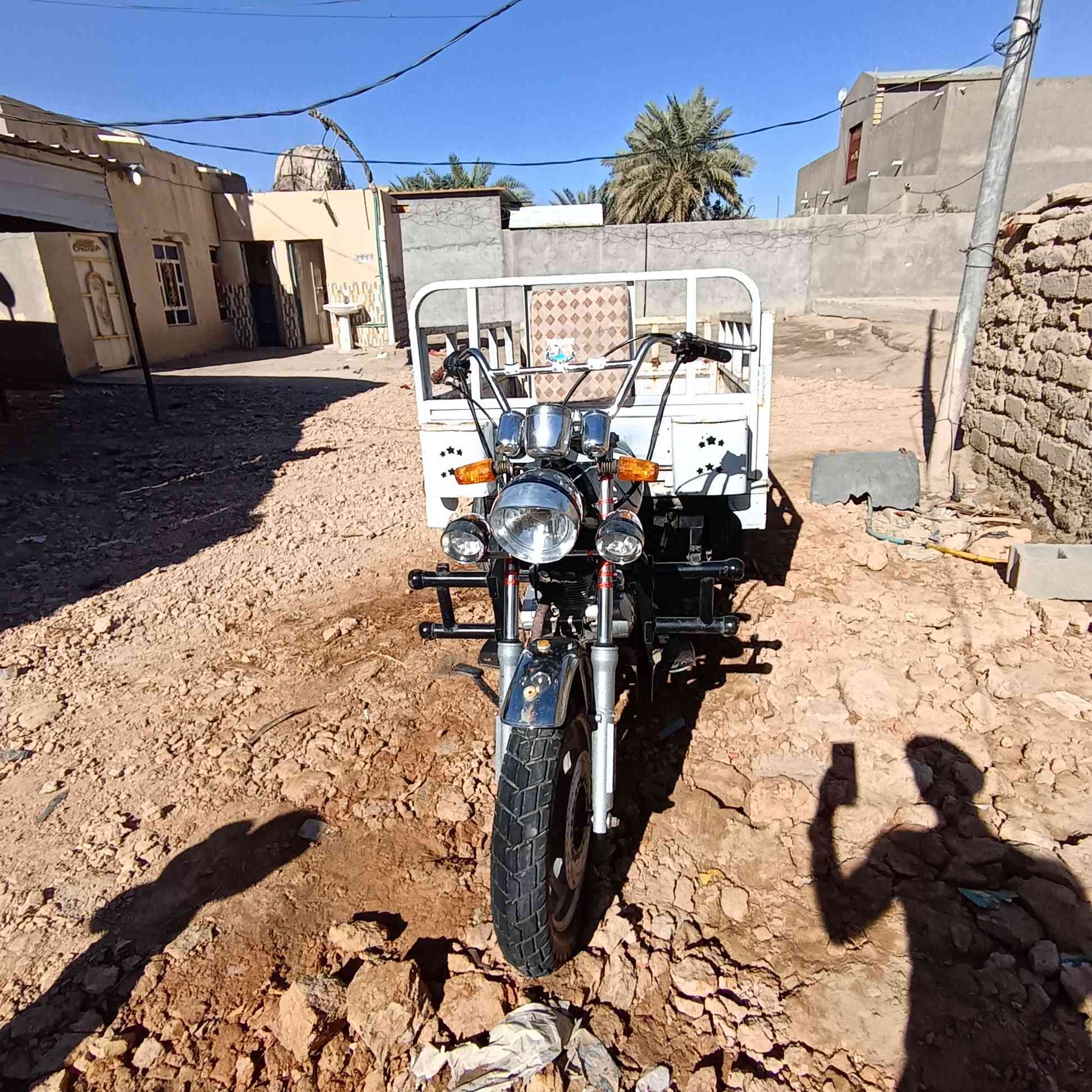 السلام عليكم ستوته ا ت ر موديل 2009كلك مكفوله من الحكومه والعشاير جاهزه للخير محرك جديد وكسن ضفيره كرهبايات سعر 700مكان ناصريه البطحاء ***********
