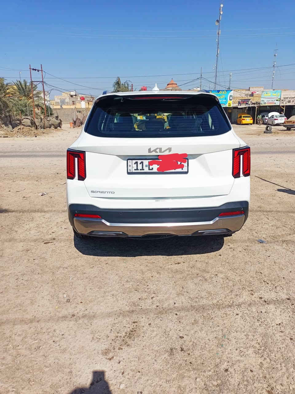 سورنتو 2024 بغداد L باسمي مداور ثاني يوم في اي مكان ، كامل مواصفات ما عدا البانوراما ضمان الدولية ماشية 37 الف السيارة مكفولة كفالة عامة ما عدا شخط ناعم في باب مقابل السائق في الاسفل ناعم طول 20 سم عدا السيارة مكفولة تفحص بالسونار ، رايدها 305 قفل  او مراوس بسيارة عالية مكفولة موديل مقارب  توسان ، سبورتج تويوتا راڤ او كروز لكن فرق بالسعر لان محتاج نقد وعندي التزامات ، المراسلة على الخاص او عن طريق الاتصال *********** / ***********
