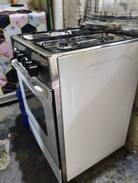 طباخ نضيف  عنوان بغداد جديدة 07714410767