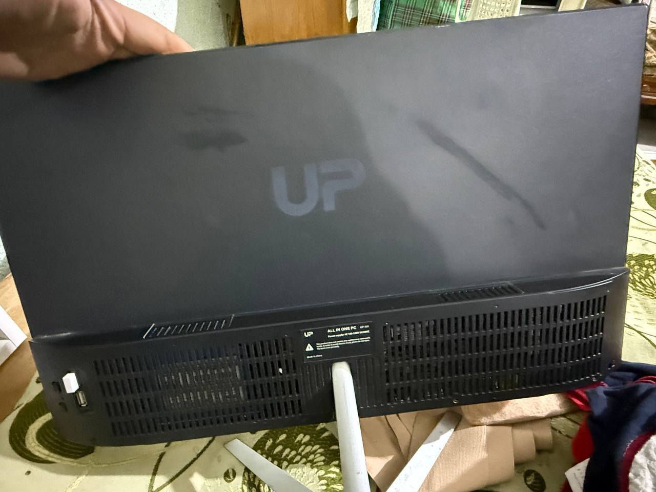 سلام عليكم حاسبه up مكتبيه مواصفاتها بالصور رايدها 175
***********واتساب
