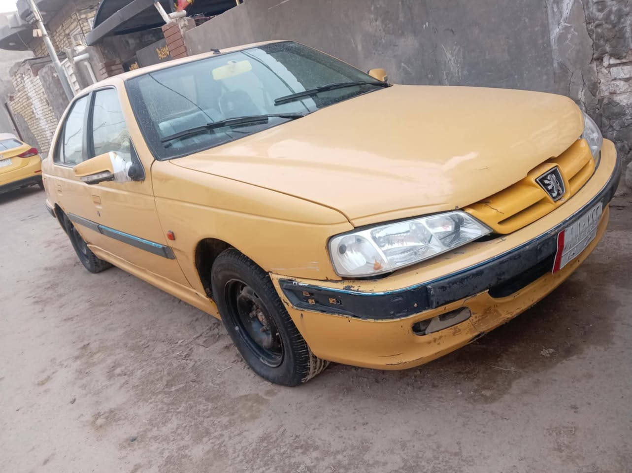 السلام عليكم اخوتي بيجو بارص مكفوله كفاله عامه السياره سنويه28كير مكينه جدد تخم تاير جديي كهربايات كله شغاله موديل 11السعر 28وبيه مجال ***********
