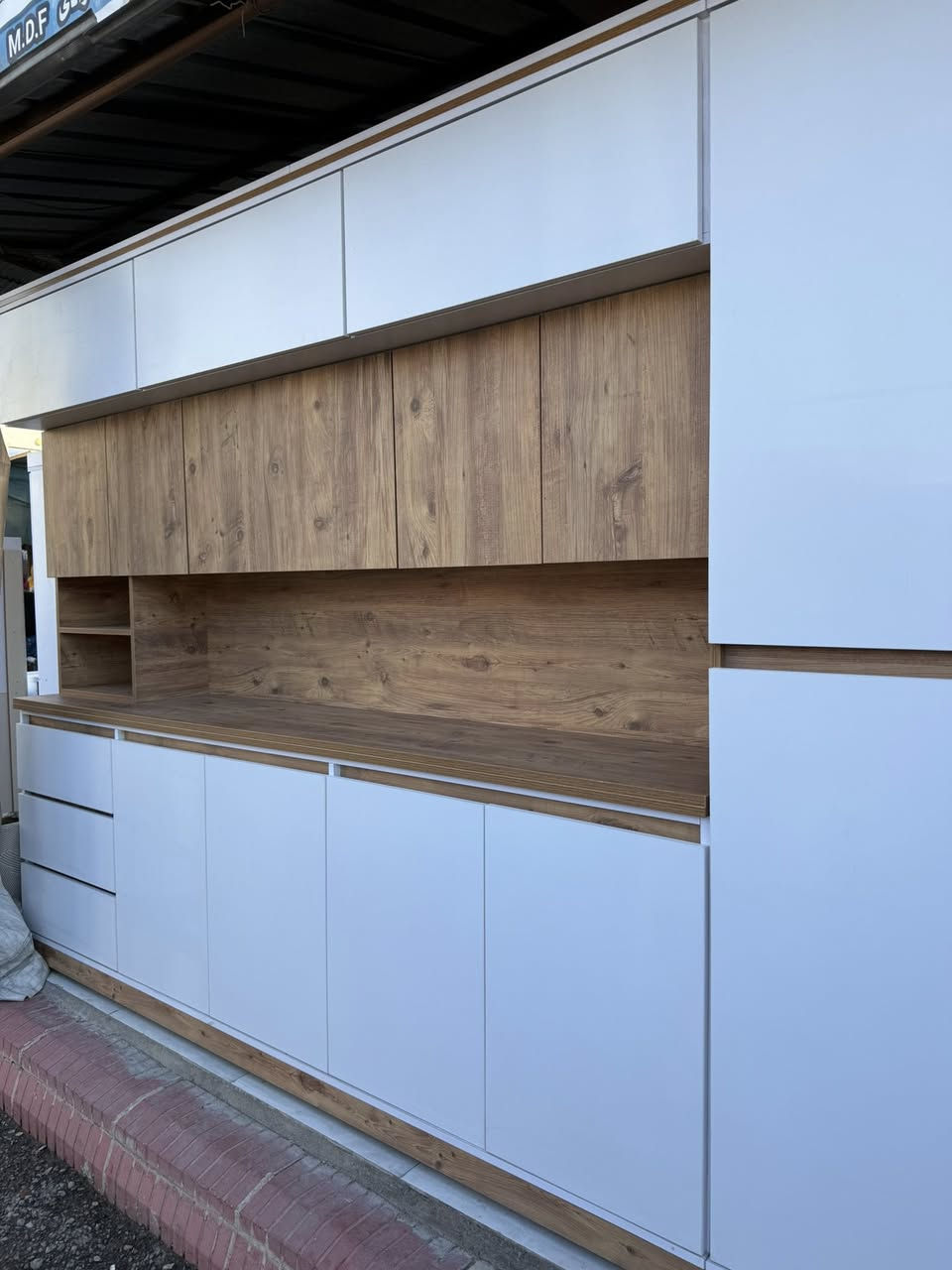 تم وصول  بضاعه جديد ومستخدم العنوان سلمان باك قرب أسواق حلاوه                                     ***********
