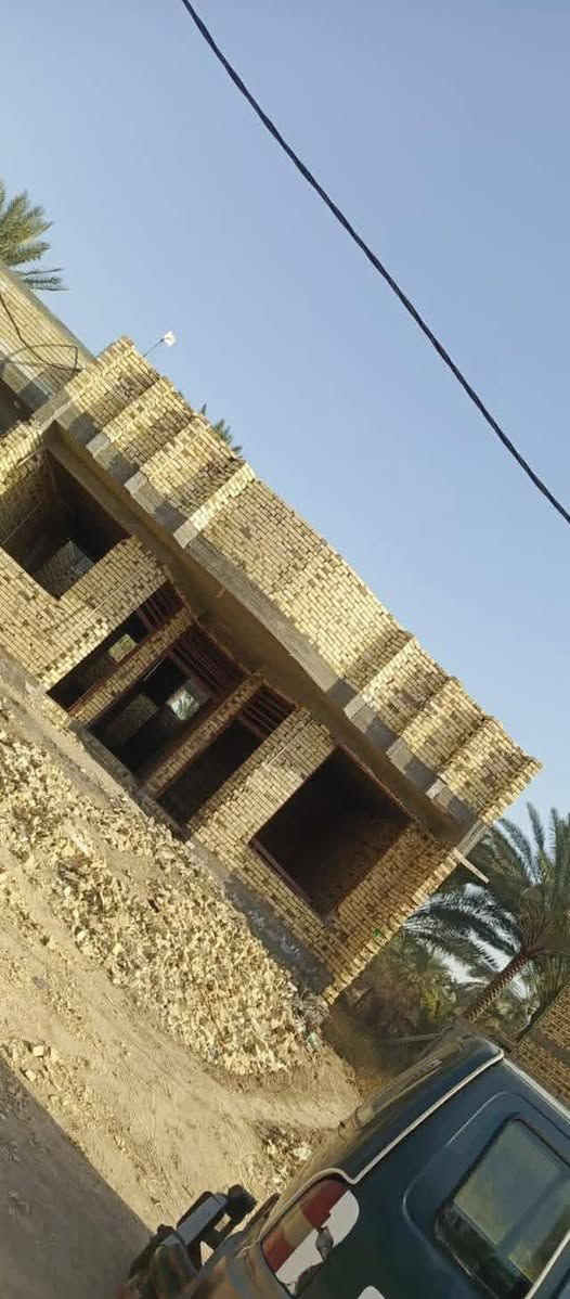 سلام عليكم خلفه بناء متفرغ حاليا شغل درجة اوله تحت أشرف مهندس شغل قطعي بل يومية عل دبل طابوك ابلوك فرمستون اتصل وبيك خير اوتدلل ***********
