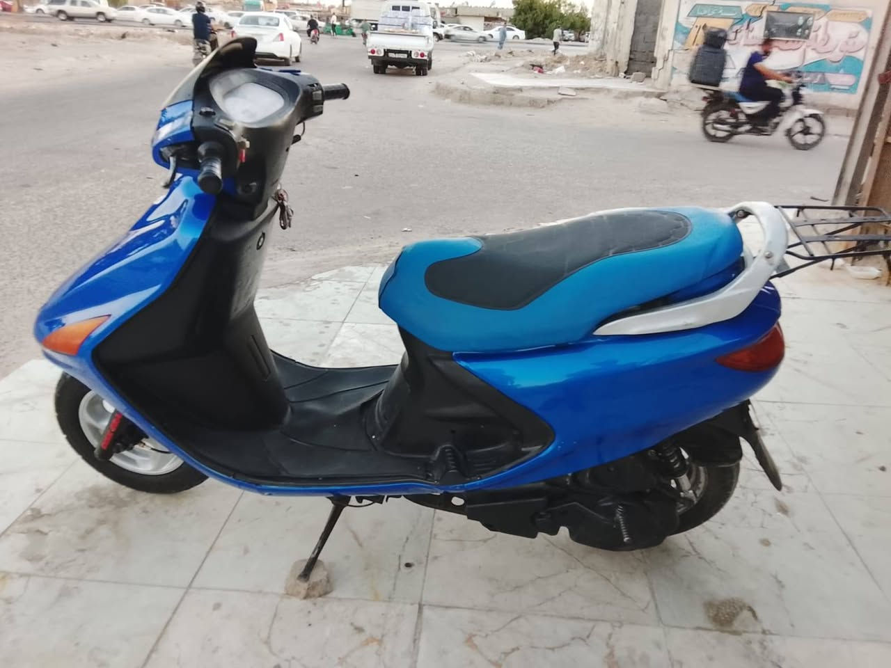 دراجه فراشه فحل نطفول نظافه
سلف وهندر 
كلوبات وصطب شغالات 
اشاير شغاله 
هورن شغال
دبلات امامي وخلفي
قفال ستيرن وقفال صندوك شغالات 
كيج كيلو متر شغال
كيج بانزين شغال 
عينه كلهه شغاله
دراجة نص نكره سلف 
خذته كالي مامفتوحه بس ابيع هل موجود الشراي يجي يشوف وياخذ سعر 550 مكان موفقيه رقمي
***********
