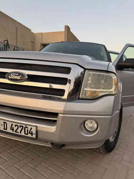 سلام عليكم 
فورد اكسبدشن موديل 2013 للبيع او مراوس
السياره خليجي 
كفاله عامه عده بارد بالجاملغ الامامي الايمن 
مواصفات 
فتحه سقف 
تبريد 3 قطع 
كامره و شاشه + حساسات خلفيه
الصف الثالث جام كهرباء 
لايتات زنون انارته حلوه و الاناره الداخلية هم ليد 
تحكم ستيرن جهتين
مرايه وسطيه تعتيم تلقائي 
كشن السايق كهرباء 
فور ويل 
مري جانبيه هيتر
مكينه جديده قبل كم يوم كمل شدها فيت بم و نوزلات جديدة
فلنجات و بلكات جديده دسكات جديدة و باتري جديد
گير  كله تمام و سيارة نشطة و حلوة بالمشي
رقم اربيل الجديد باسمي 
السعر : 162 و بيه مجال 
رقمي: ***********
***********

موجود واتساب
