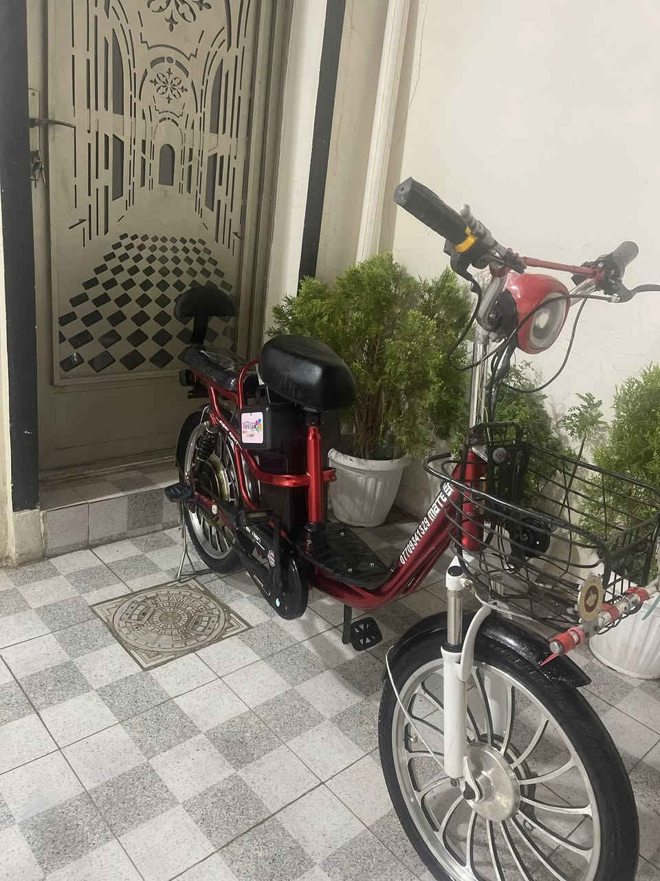 سلام عليكم.دراجة شحن للبيع 2023بطاريات عل فحص
السـعر 250وبي مجال.
المكان:فلوجة حي الشهداء


**إذا كنت صاحب هذا الإعلان وتريد حذفه لأي سبب، رجاءا أرسل رسالة إلى الدعم الفني**