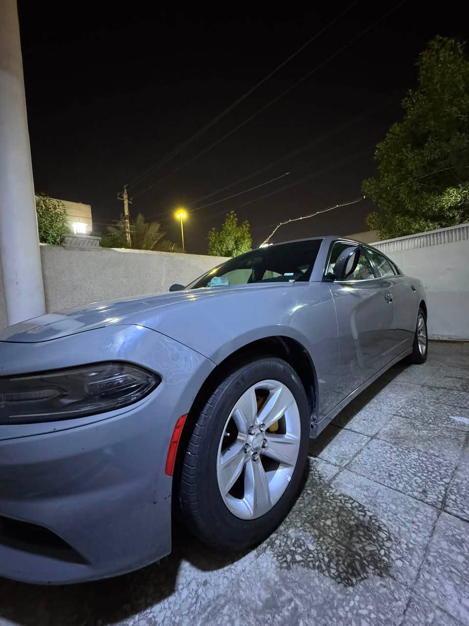 السلام عليكم

للبيع جارجر 2019 وارد امريكي مكينة 3600

مواصفات sxt blus فول للاخير

حادثة صفحة صبغ بدون دواخل حادث خفيف بدون ايرباك

داخل جلد فتحة خزن ميموري مري تدفئة و قلاب تدفئة تبريد كشنات 

ماشية 77 الف ميل رقم بغداد انكليزي هزة وسنوية جديدة 

وبيه عدسات زنون بس العدسات سعرهن 500 دولار

وهورنات طاط بيه السيارة لون اسمنتي مميز

مكاني بغداد الحرية ***********

السعر 210 وبيه مجال بسيط

