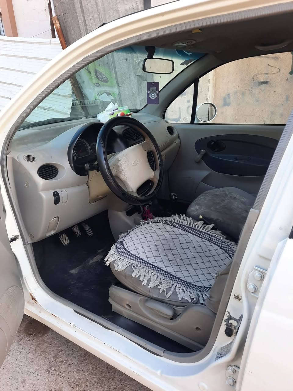 السلام عليكم كيو كيو ٢٠١٣ كير عادي رقم بغداد سنويه جديده ل٣٠ صدر جديد تخم تاير مكينه كير مكفول تدفئه تبريد السعر ٣١ مكاني بغداد المحموديه ***********
