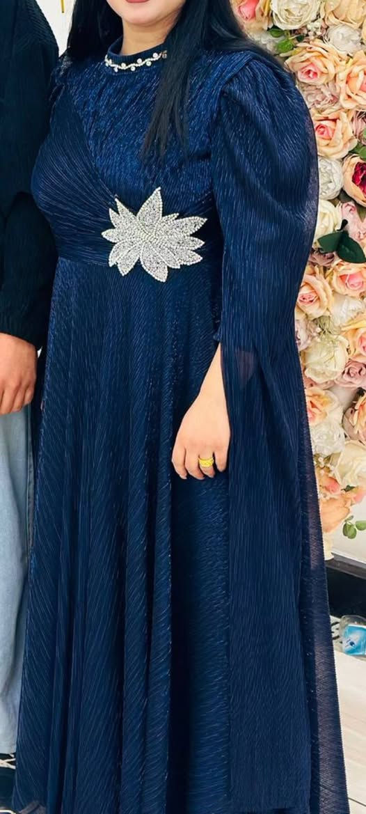 مرحبا بنات للبيع الدراعه قياس ميديم بس تلبس 44  سعره 50والفستان 46 قياسه هم 50 سعره ومنختلف ع سعر


**إذا كنت صاحب هذا الإعلان وتريد حذفه لأي سبب، رجاءا أرسل رسالة إلى الدعم الفني**