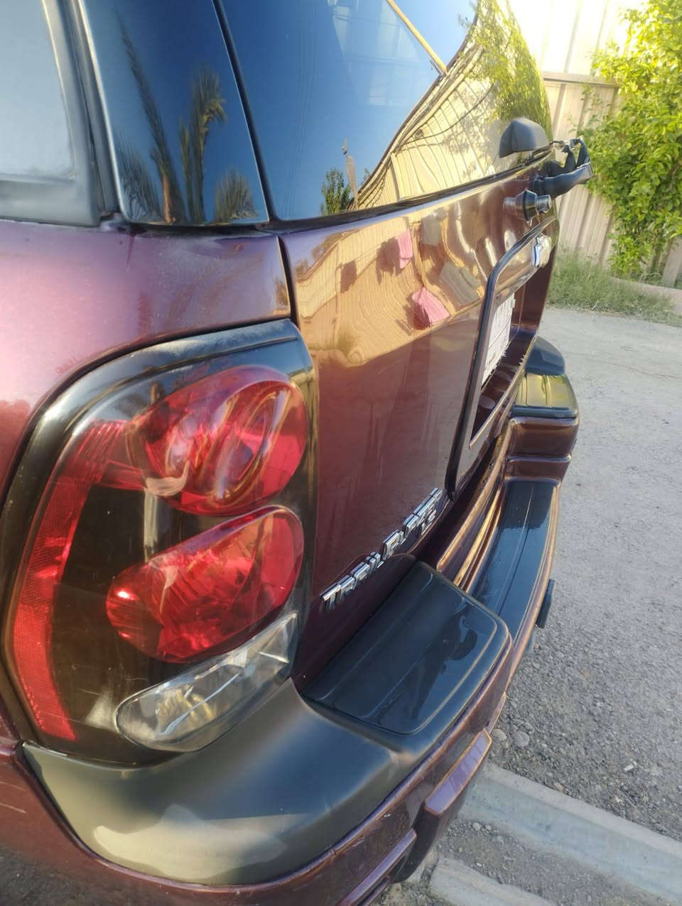 بلايزر موديل 2007  القبق الاسود محرك 4200  تبريد شغال شاشة انرويد
كير محرك مكفول تخم تاير المكان بغداد السعر 85 ورقة قابل للتفاوض المكان بغداد رقم الهاتف واتساب  ***********
