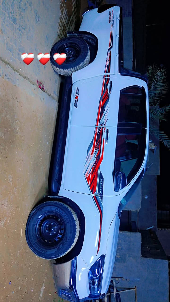 فور ويل للبيع موديل 23 ساز جديدة حيل ماشي 20 ألف حقيقي سياره كفاله عامه كير عادي رقم قادسيه 16 نكليزي مكان النجف سعر 295         ***********
