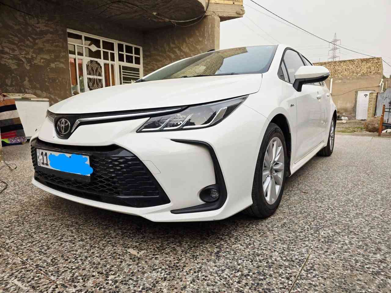 السلام عليكم 
كورلاه شكل الخليجي هايبرد 
موديل ٢٥
ماشيه ٧  الف
فول مواصفات 
رقم بغداد بسمي تحويل مباشر سعر ١٥٧ بيهه مجال حك لجيه 
مكاني بغداد للستفسار اتصل ***********
