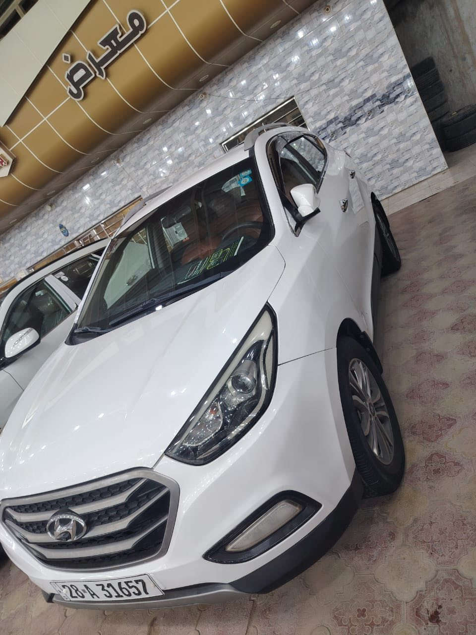 توسان موديل ٢٠١٤شكل ١٥للبيع اومراوس حسب القناعه مكفوله من ضربة وتبديل والفتح فقط الي بجنطه سونار داخل المنشور مكينه كير حداديه جاهزات تبريد تخم تاير جدد رقم نجف نكليزي تحويل شوكت ميعجبك سيارة بسمنه السعر ١٥٢بيه مجال بسيط مكان سيارة نجف الاستفسار اتصل ع الرقم ‭٠٧٨٦ ٩٢٢ ٤٦٢٧‬
