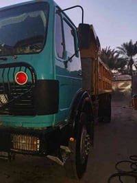 شاصي بلادي • موديل ٧٩ • محرك ٢٫٨