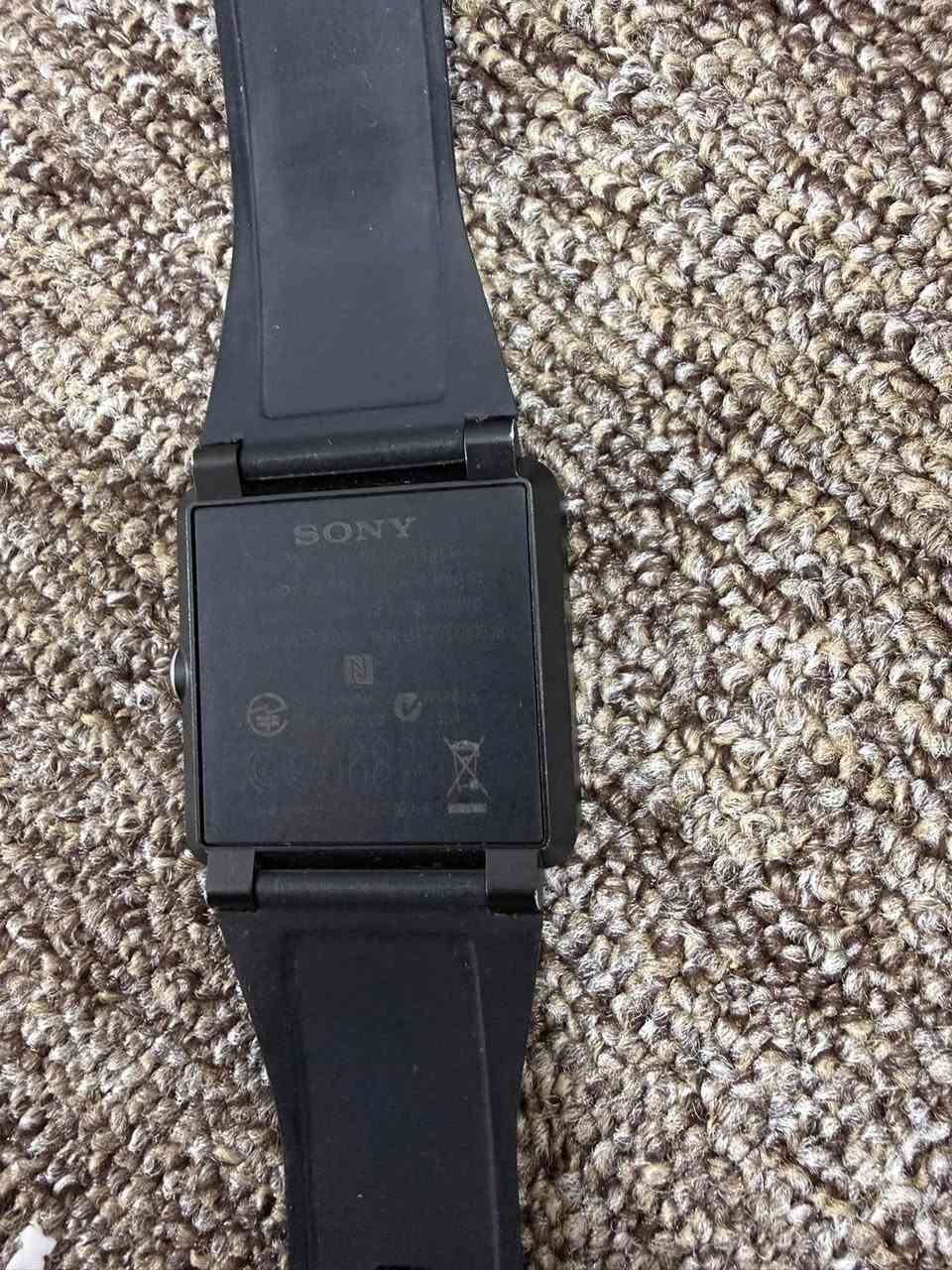 السلام عليكم
ساعه سوني شغاله كلشي ماعرف بيه. طلعتلي بلباله السعر 50 الف يوجد توصيل كافة المحافظات


**إذا كنت صاحب هذا الإعلان وتريد حذفه لأي سبب، رجاءا أرسل رسالة إلى الدعم الفني**