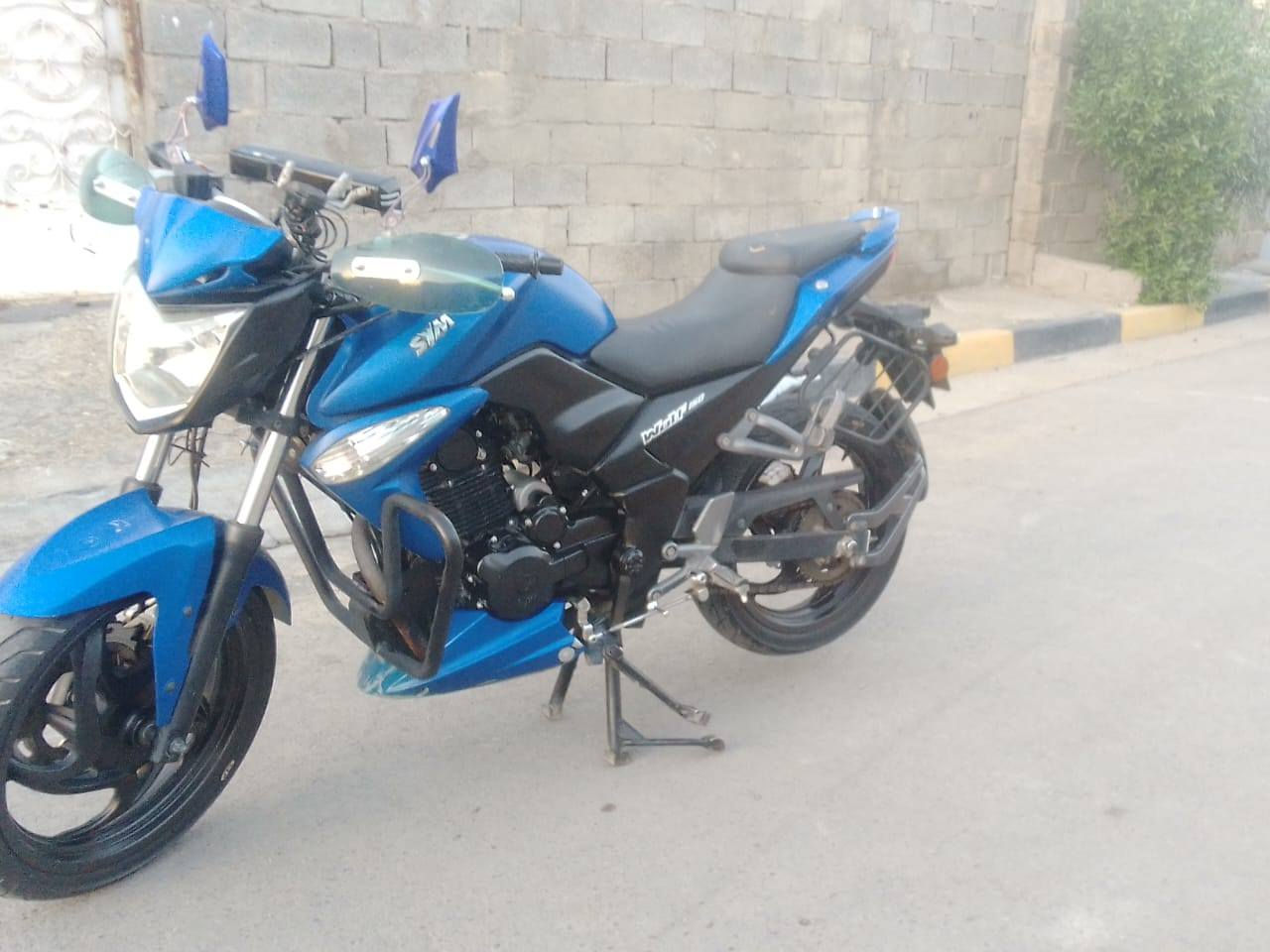 السلام عليكم من رخصه الادمن دراجه سايم بطح مديل 2020كفاله مكينه وكير دراجه نضيفه كلش معروضه 1500وبيها مجال للشراي مدفوعه گمرك بس ترقم مكاني بغداد حي النصر ***********هذا الرقم بس واتساب ادخل واتساب وتدلل
