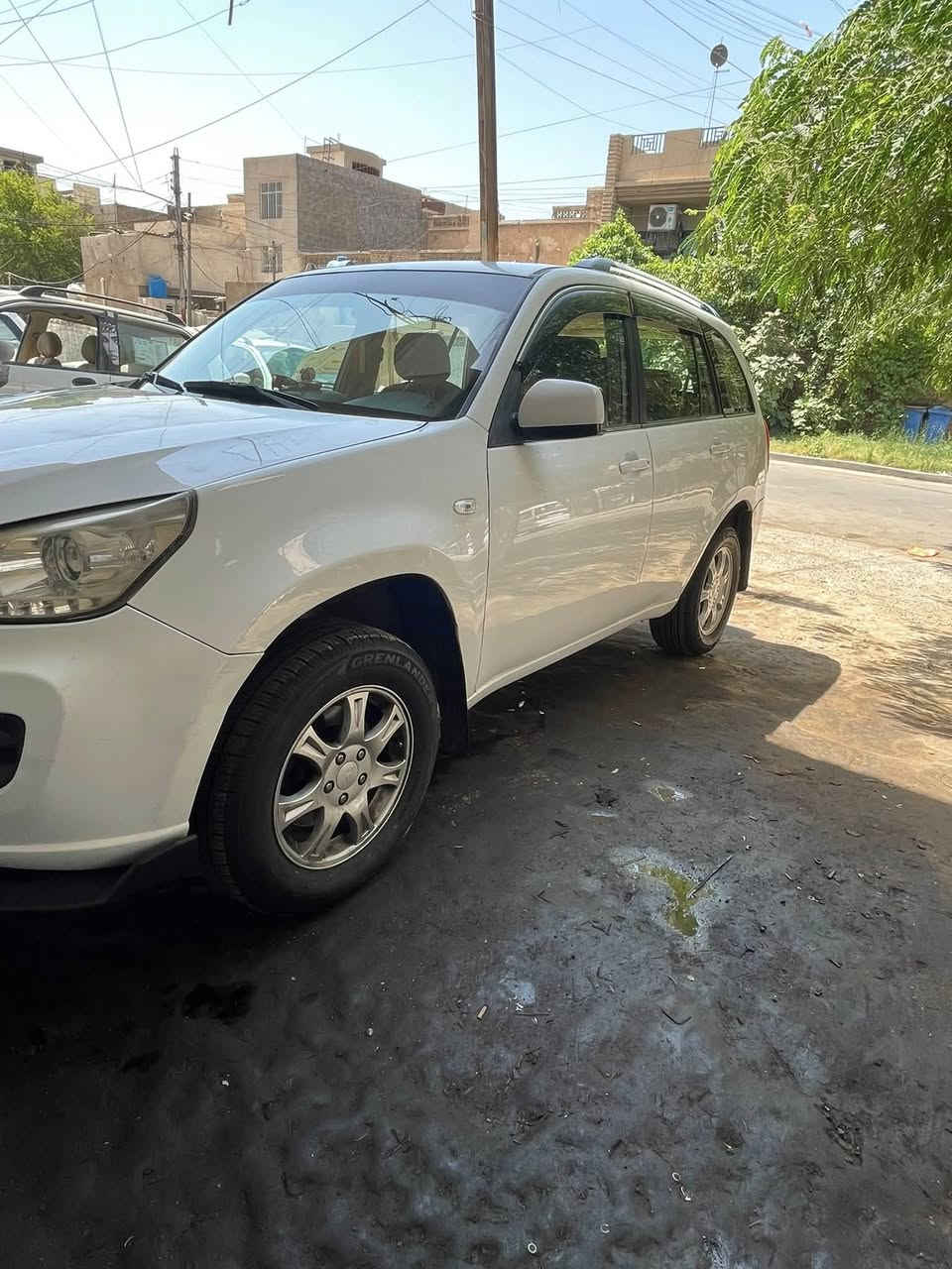 اقرا المنشور زين قبل لاتخابرني 
اقصاط ما ابيع 60 ما ابيع بياع شراي ما ابيع 
تيكو ميدل13 
سعرها 65 وبيها مجال شي رمزي كلش 
سياره جديده ماشبه 89 الف مكينه كير صدر كفاله مدى الحياه 
البجم مكفوله من دعاميه للدعاميه عدى جوه قبغ البانزين الجاملغ وشويه من هلال اهلي طخوها واني صبغتها عدى هاي كفاله حته دعاميه الاماميه 
مكاني بغداد حي العامل 
***********
