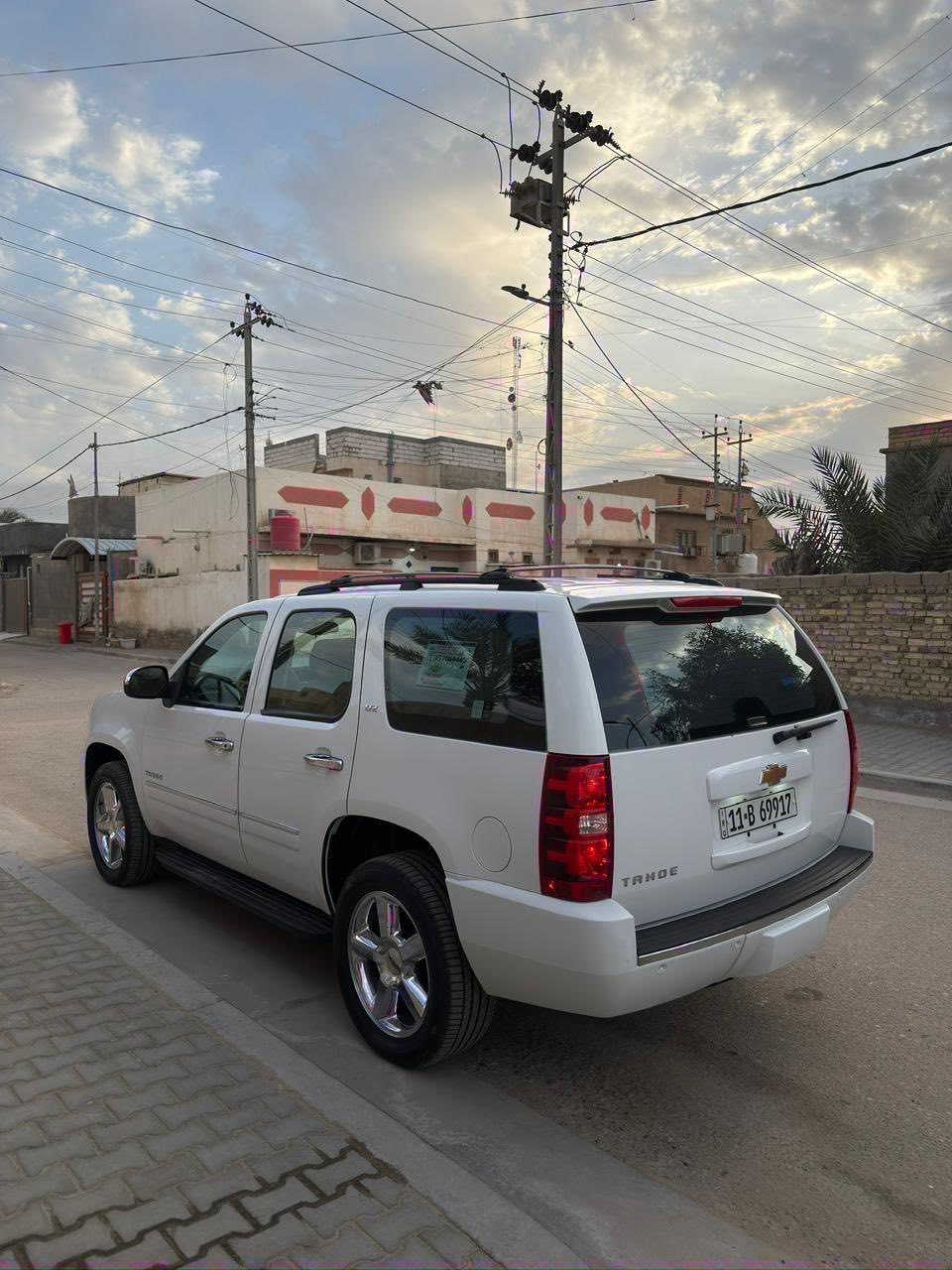 سلام عليكم تاهو مديل 13 فول موصفات خليجي كفاله حته من بارد سياره ما متعوبه مالت واحد جناي.  ما متعبه  تخم تاير محرك كير كله جديد بل كرتون    ماشيه 127 حقيقي مكان سياره بصره. السفسار عله هاذ رقم ***********
