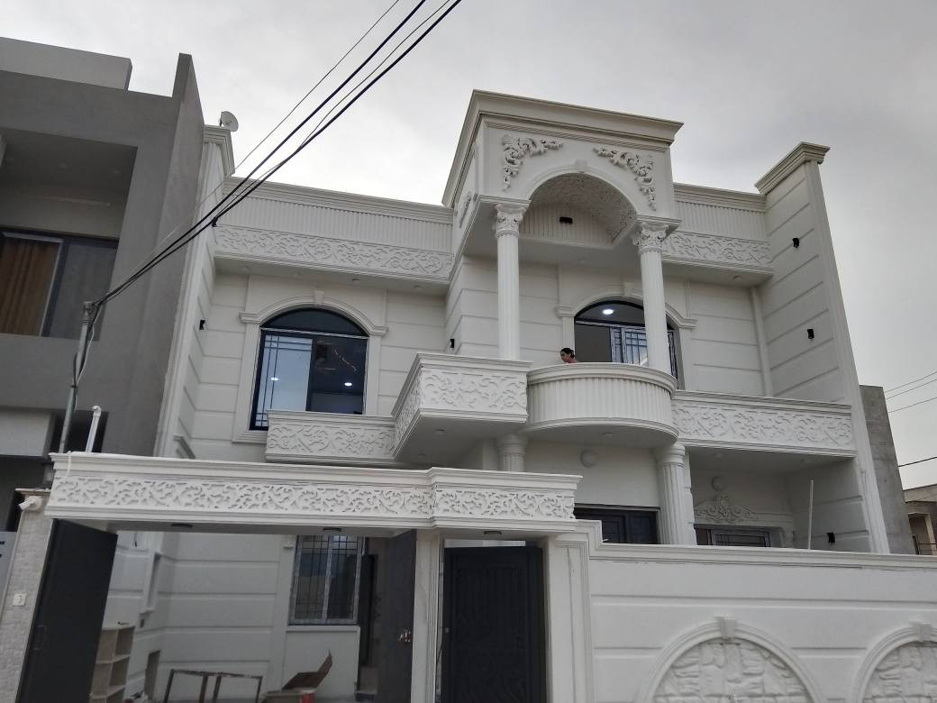 🌟 عروض مميزة من معمل الإبداع الهندسي! 🌟

🔍 هل تبحث عن أفضل الأسعار للمنيوم السلايت والشبابيك البلاستيك؟ لا تفوت الفرصة! لدينا أفضل العروض التي تلبي احتياجاتك!

✨ تخفيضات خاصة لجميع العملاء! ✨

🥇 أسعار مميزة وجودة عالية:

- منيوم سلايت تركي:  
  - 3 خطوط عرض المقطع 7.5 سم: 45 دولار فقط للمتر!
  - 3 خطوط عرض المقطع 9.5 سم: 50 دولار فقط للمتر!
  - 4 خطوط عرض المقطع 10 سم: 53 دولار فقط للمتر!
  - 2 خط عرض المقطع 5 سم: 38 دولار فقط للمتر!

- أبواب رائعة:
  - باب ألومنيوم مع زجاج مرايا: 140 دولار فقط!
  - باب بلاستيك مع زجاج مرايا باللون الأبيض: 140 ألف!
  - باب أسود مع مرايا (جميع الألوان متاحة): 200 ألف!

- شبابيك متنوعة:
  - شباك PVC بلاستيك أبيض: 28 دولار فقط!
  - شباك بألوان متنوعة: 38 دولار للمتر!
  - شباك ألمنيوم مفصلي: 45 دولار للمتر!

🔧 جودة عالية تضمن لك راحة البال. نحن نستخدم أفضل المواد لخدمة عملائنا الكرام.

📍 العنوان: الموصل، الجانب الأيمن، مدخل الزنجلي من جهة البورصة.  
📞 للاستفسارات أو الطلبات: اتصل بنا على الأرقام:  
***********  
- ***********

✨ لا تفوت الفرصة! شارك البوست مع أصدقائك وكن دائمًا على اطلاع بأفضل العروض! 

معمل الإبداع الهندسي - جودة + سعر = رضا الزبائن!
