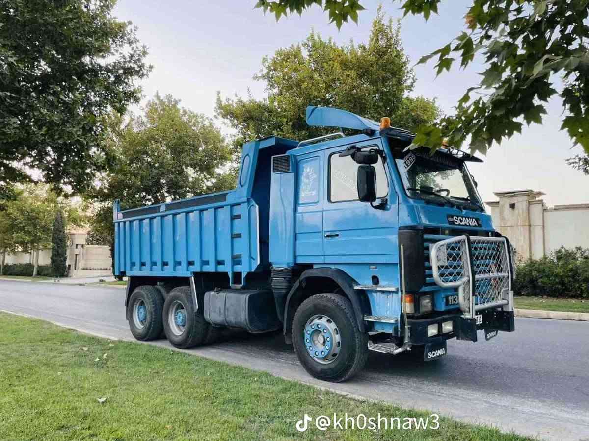 سلام عليكم 
سكانيا113 للبيع موديل 1991
بلادي شاصي طويل محرك113 استندر لاصرف و لا نفخ 
تخم تأير جديد سنوية لحد 2030بسمي مابي قطرة صبغ مجموعة بةرينة إسرائيلي حديث بودي 90/100 نضيف سيارة مكفول من كلشي دعامي للدعامي تبريد شغال جاهز للعمل  
ما متواجد عل فيس 
☎️***********

