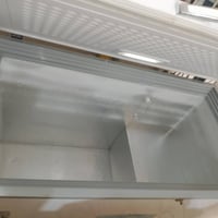 ثلاجة • للبيع