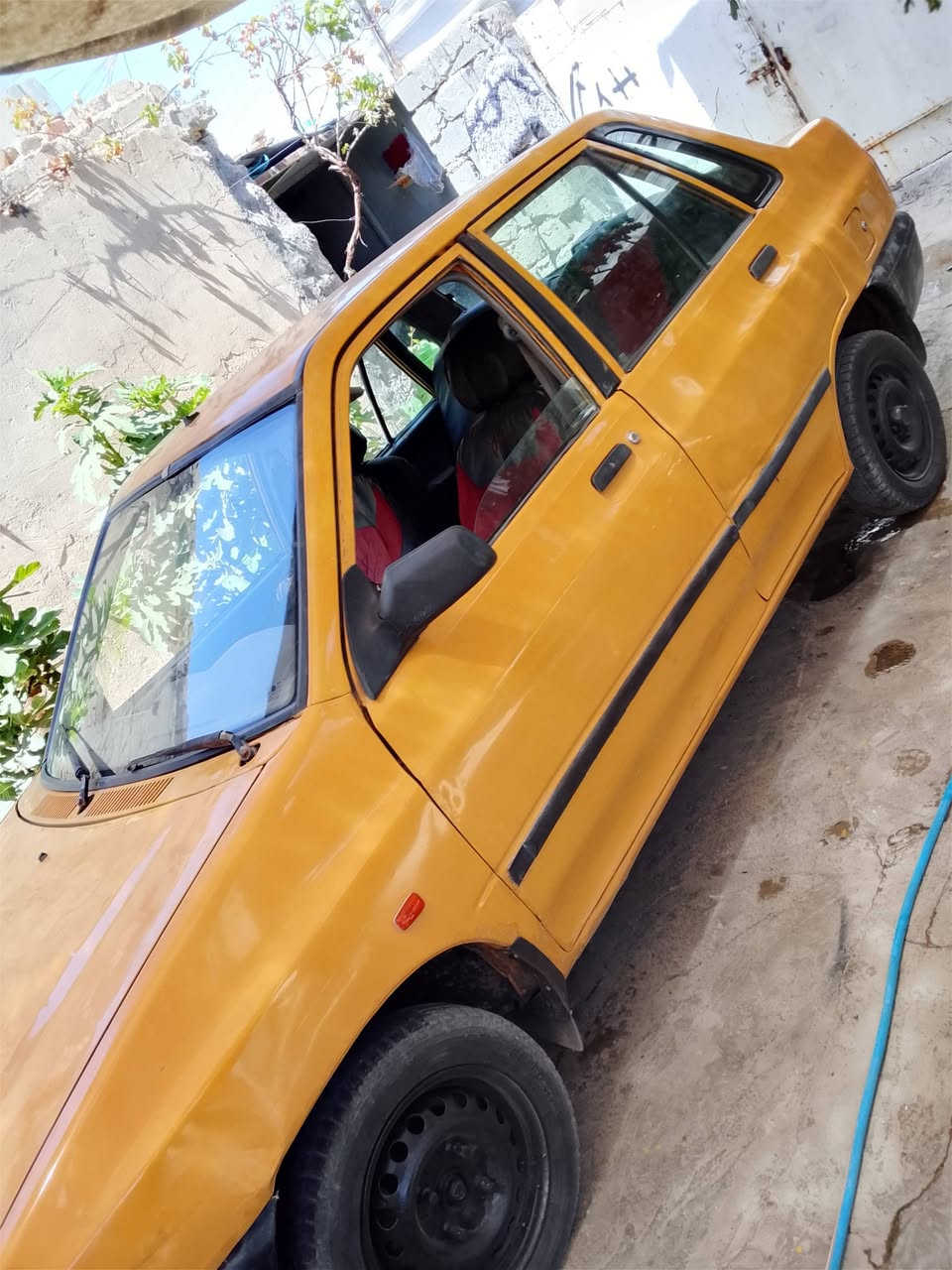 للبيع سايبه 12رقم بغداد مكانها حله سعر مليون ربع سياره حلوه جديده
مال جناي ***********
