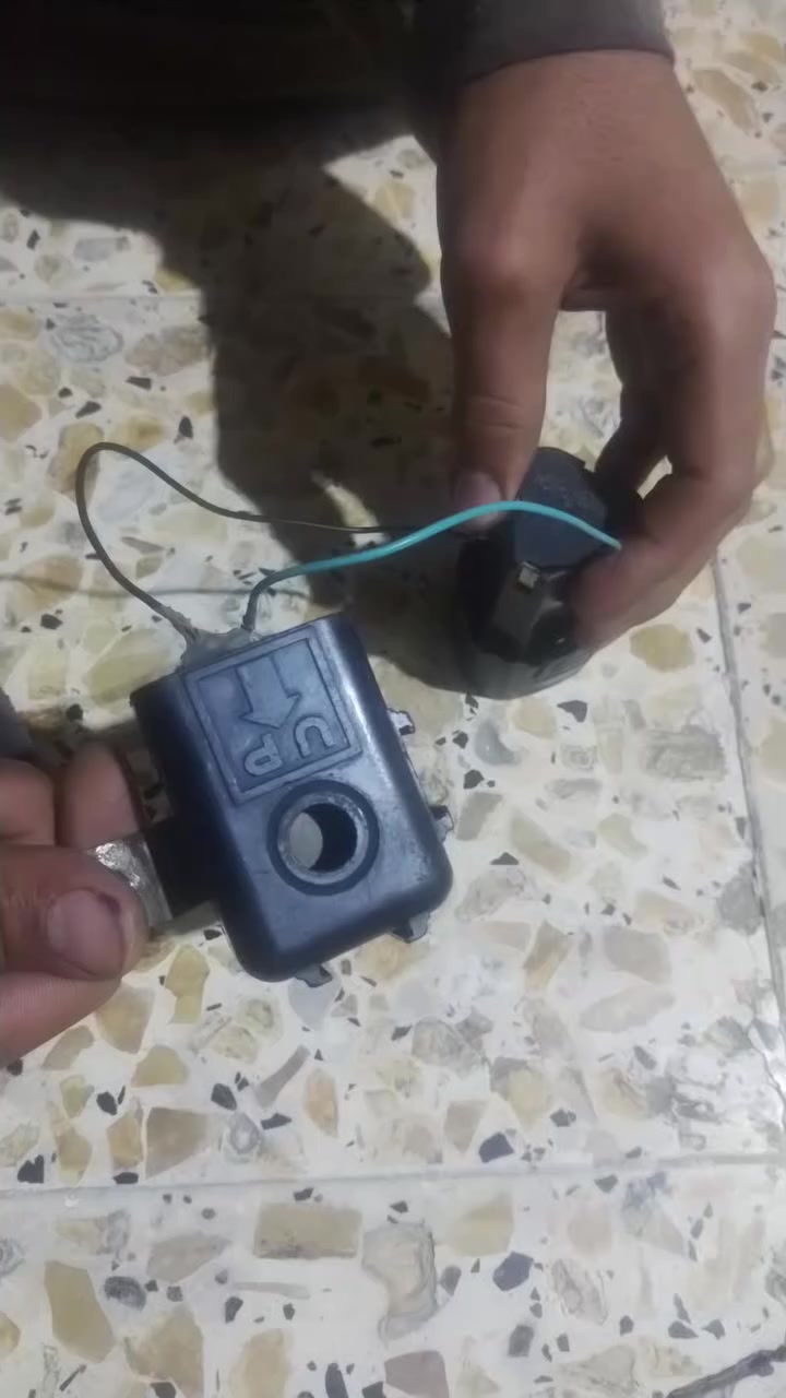 السلام عليكم جهاز بك نيسان اصلي  جعب اخضر اتصل ‏‪0776 233 1720‬‏
للبيع
