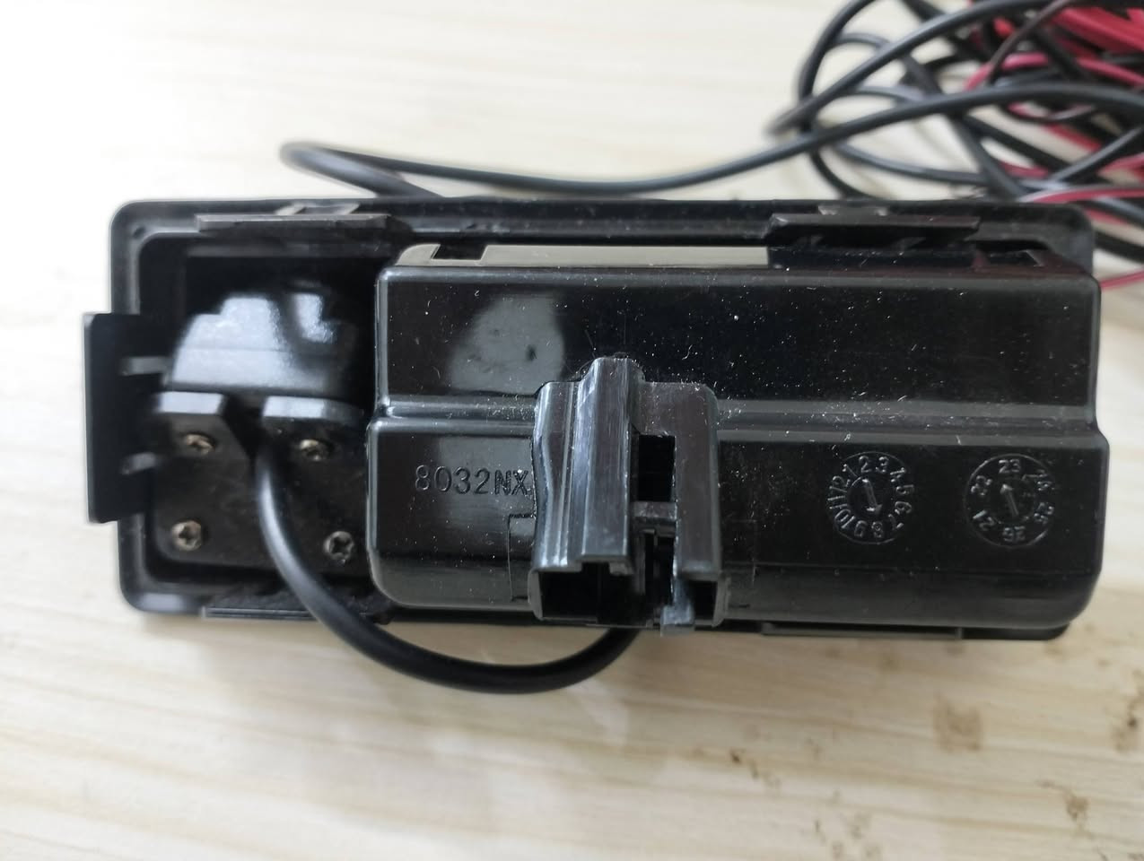 كامره BMW
X5 X3 X6 
تقنيه AHP 
سعر مناسب 
***********
