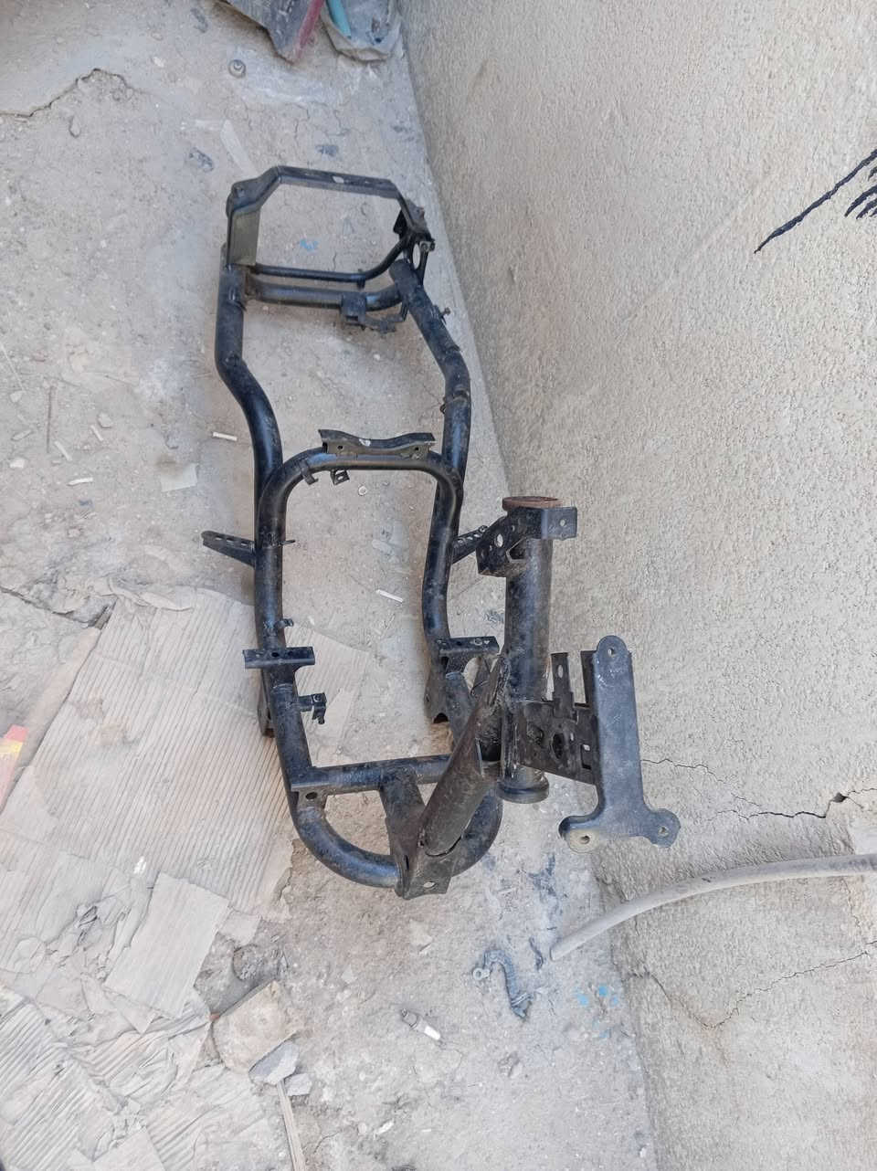 للبيع شاصي ماكس نضيف مكفول من العواج ولحيم مكاني مدينه مفرق الجري ***********
