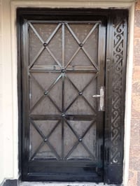 معمل حدادة • تفصيل أبواب شبابيك • تكريت شارع الاحتفالات